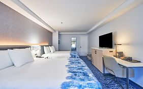 All Seasons Inn & Suites